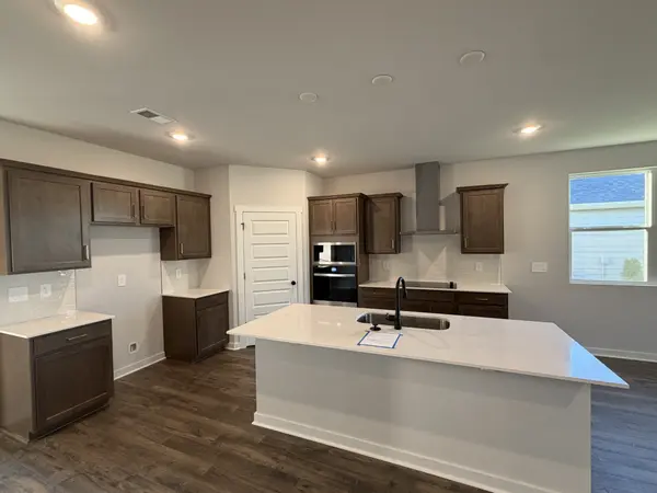 4021 Red Hawk Road, Columbia, TN 38401