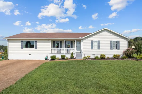 78 Patterson Cir, Mc Ewen, TN 37101