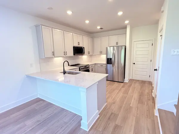 1313 Stubblefield Aly, Nashville, TN 37218