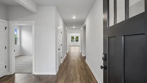 4325 Scarlet Court, Columbia, TN 38401