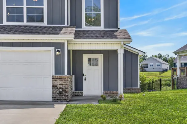 342 Frontier Dr, Clarksville, TN 37043
