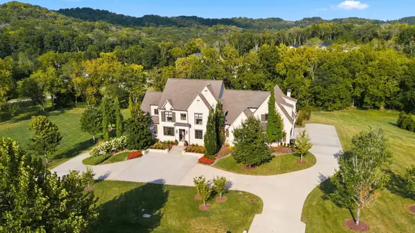 1004 Cartwright Close Dr, Brentwood, TN 37027