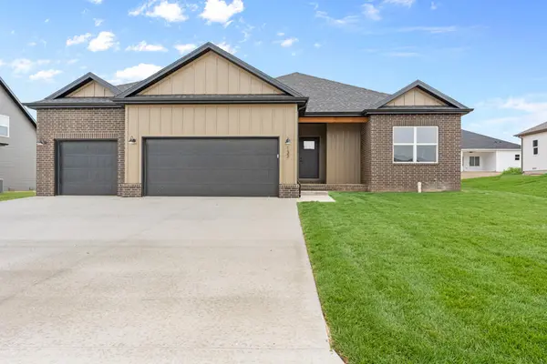 1448 N Carter WAY, Republic, MO 65738