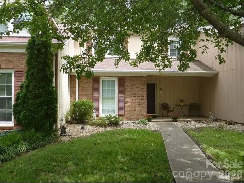 6805 Cabot CIR, Charlotte, NC 28226