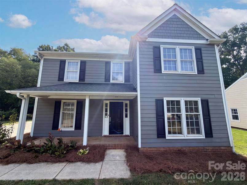 8909 Danson DR, Charlotte, NC 28277