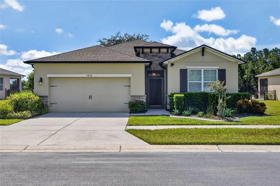 5852 MARSH LANDING DR, Winter Haven, FL 33881