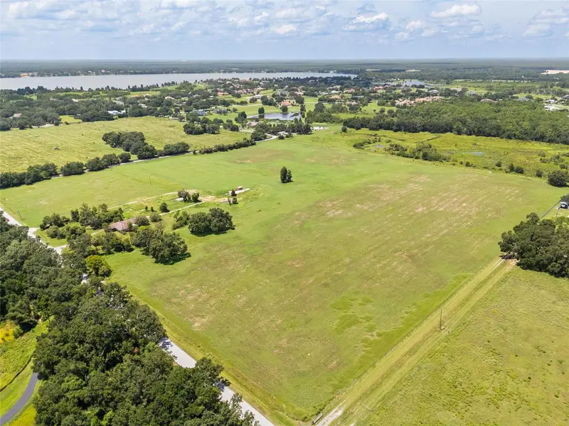 12410 THONOTOSASSA RD, Thonotosassa, FL 33592