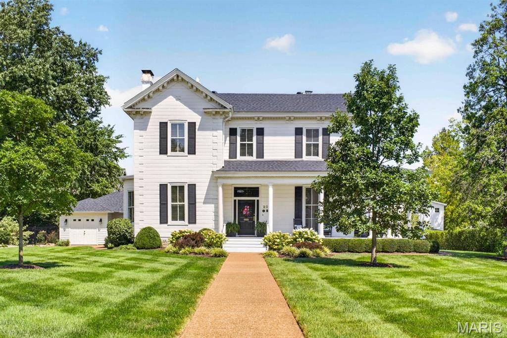 235 E Jefferson AVE, Kirkwood, MO 63122
