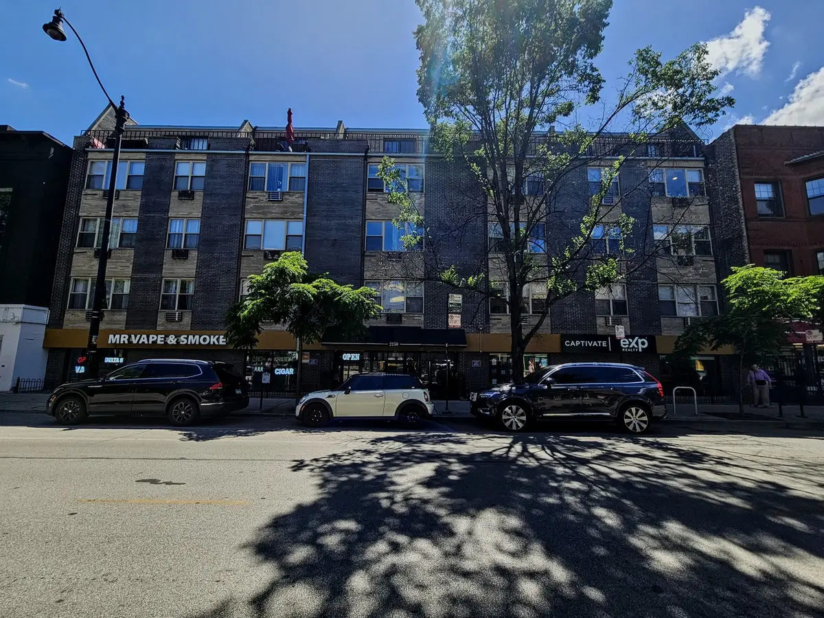 2250 N Lincoln AVE #308, Chicago, IL 60614