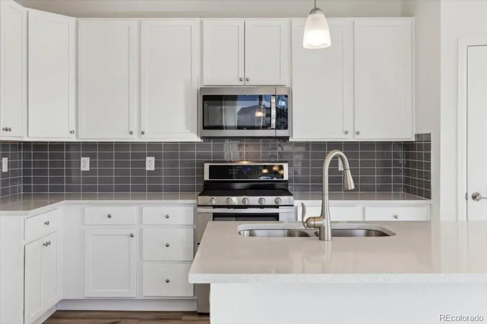 6680 Merseyside LN, Castle Pines, CO 80108