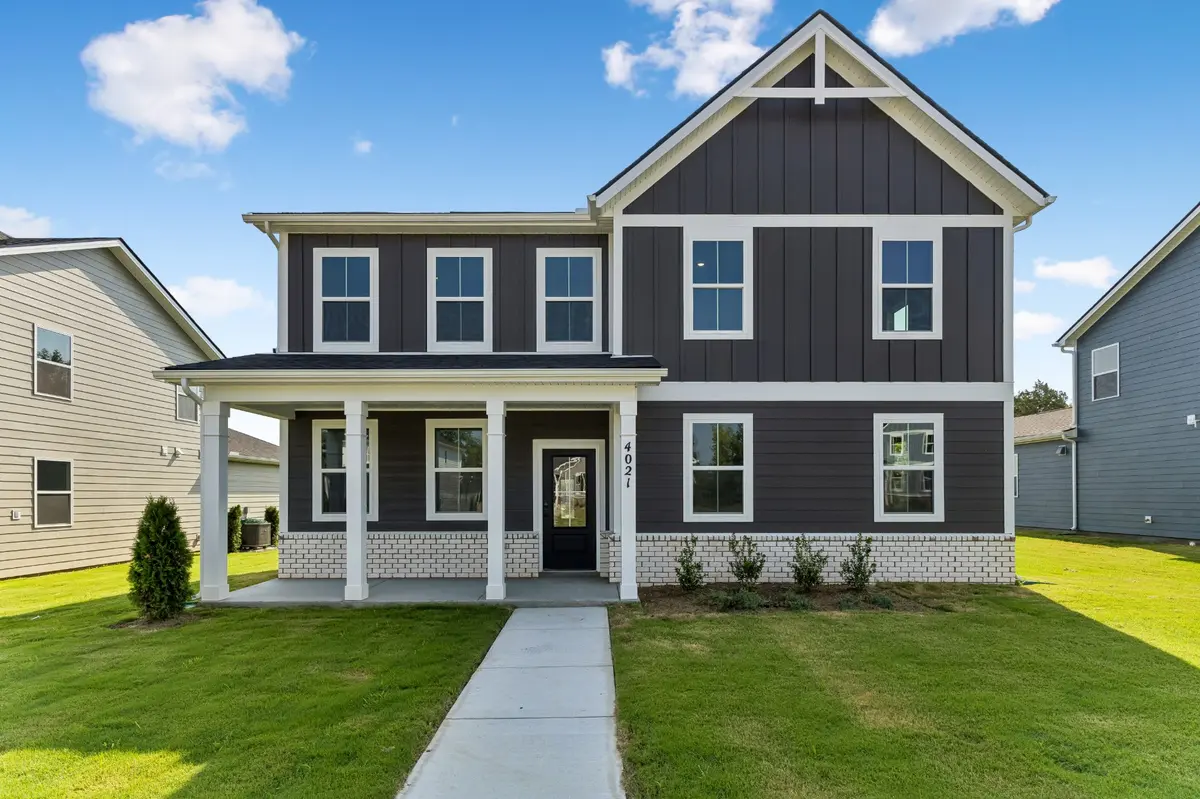 4025 Red Hawk Rd, Columbia, TN 38401