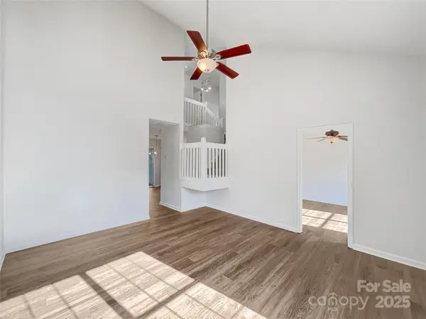 9028 Four Mile Creek RD, Charlotte, NC 28277