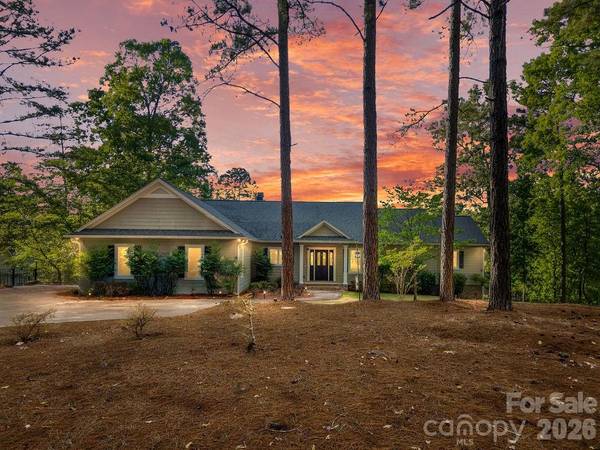 338 Plantation WAY, Mount Gilead, NC 27306