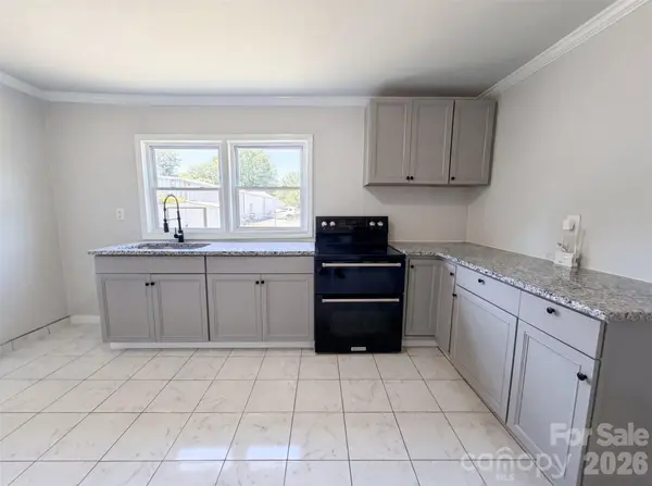123 E Farmview ST, Gastonia, NC 28054