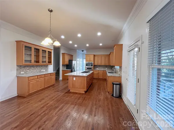 7615 Quail Park DR, Charlotte, NC 28210