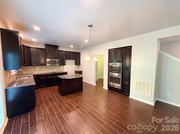 1303 Farm Branch DR SW, Concord, NC 28027