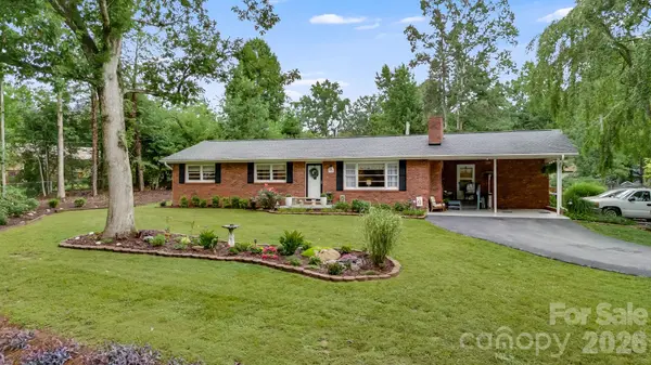 95 Pensacola AVE, Arden, NC 28704
