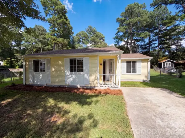 3618 Gustar CT, Charlotte, NC 28212