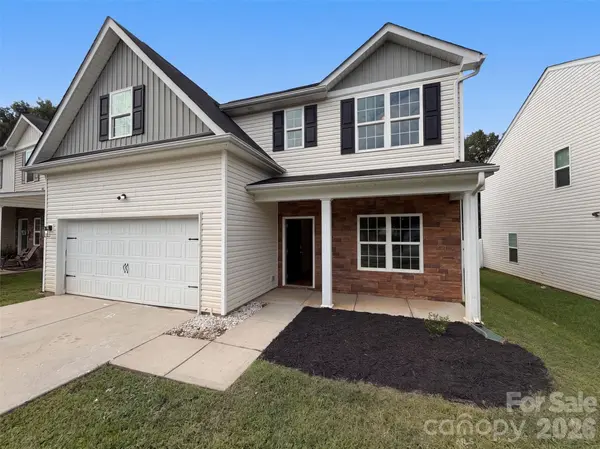 8815 First Run CT, Charlotte, NC 28215