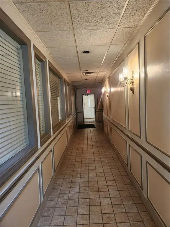 7530 Troost AVE, Kansas City, MO 64131