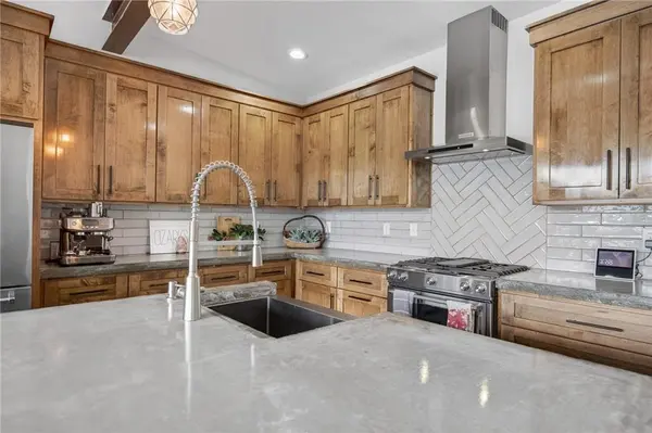 28816 White Oak RD, Gravois Mills, MO 65037