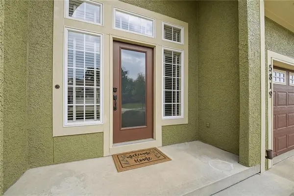 5819 N Liberty AVE, Kansas City, MO 64118