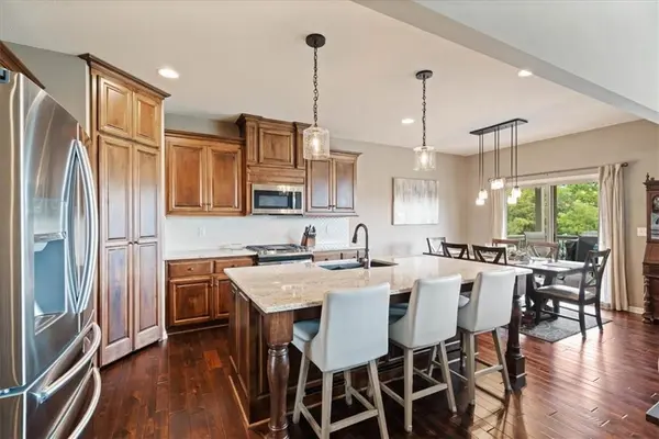 19013 Deer Run ST, Spring Hill, KS 66083