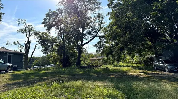 1536 S 49th ST, Kansas City, KS 66106