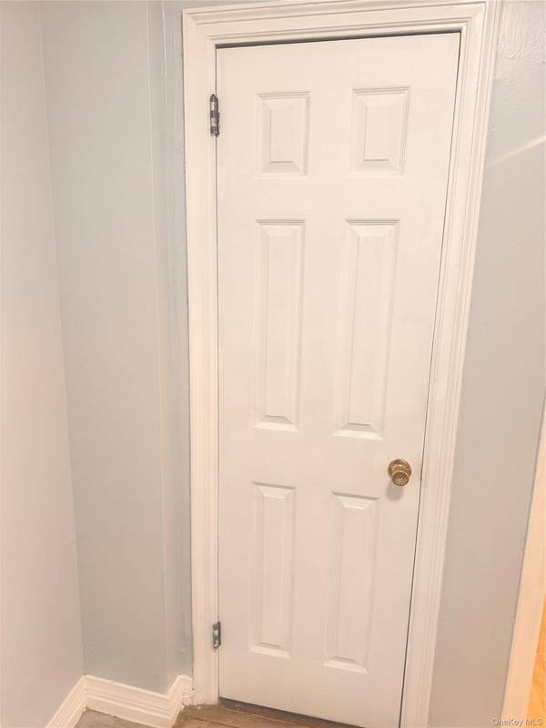 33-38 Parsons BLVD #1H, Flushing, NY 11354