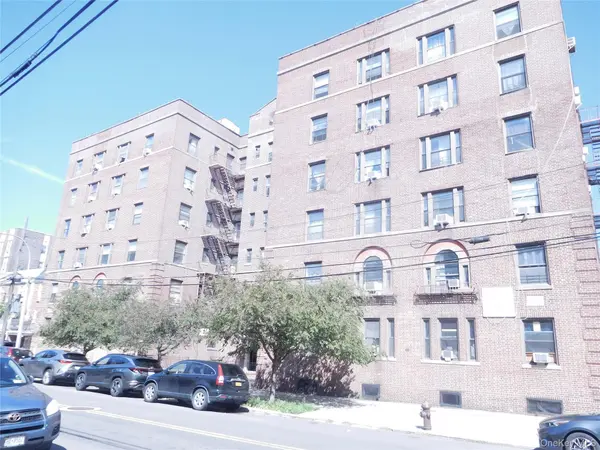33-38 Parsons BLVD #1H, Flushing, NY 11354