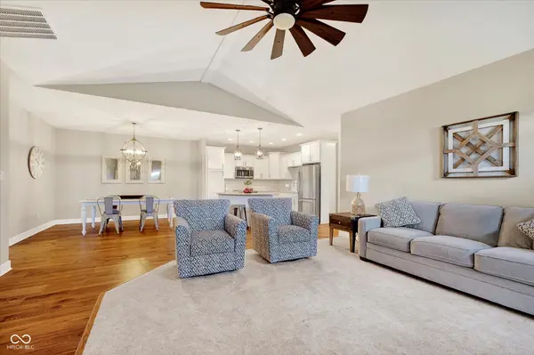 4991 Revere DR, Plainfield, IN 46168