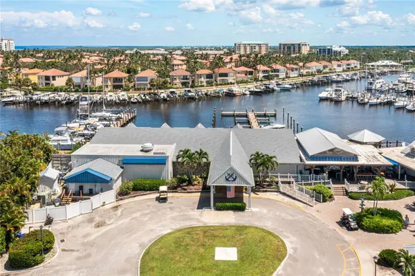 2070 KING TARPON DR, Punta Gorda, FL 33955