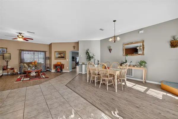 42 BUFFALO BILL DR, Palm Coast, FL 32137