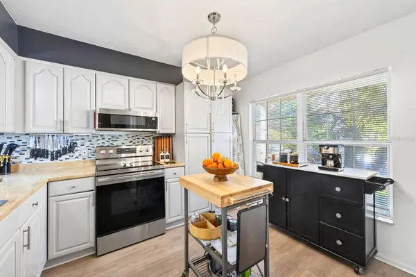299 WOODGREEN LN, Winter Springs, FL 32708