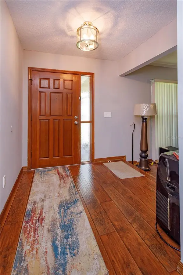 211 STEVENAGE DR, Longwood, FL 32779