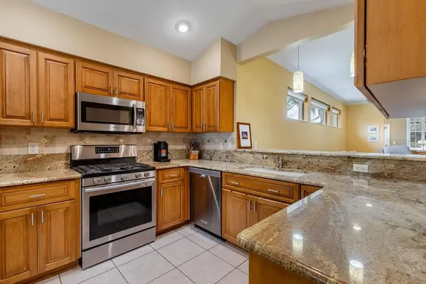 6116 ARMADA ST, Tavares, FL 32778