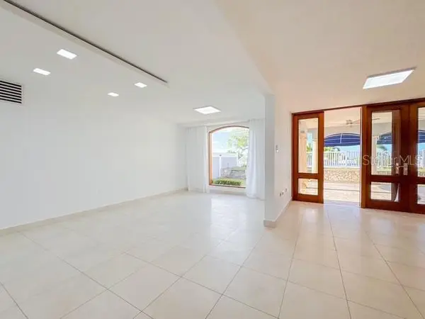 Villas Reales 410 VIA ESCORIAL, Guaynabo, PR 00969