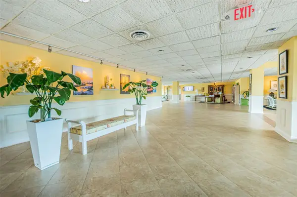 31 ISLAND WAY #605, Clearwater Beach, FL 33767