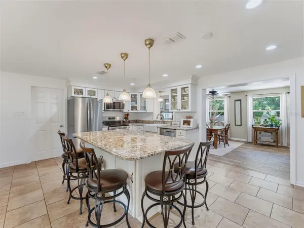 1575 JASMINE WAY, Clearwater, FL 33756