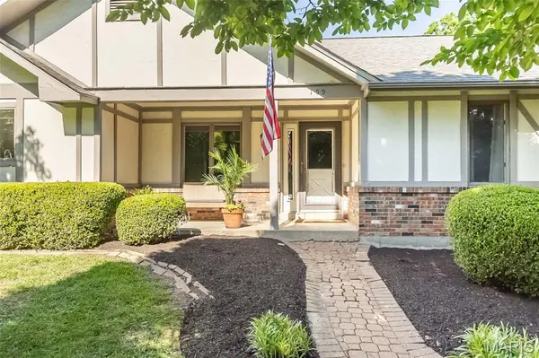 159 Spring Oaks DR, Ballwin, MO 63011