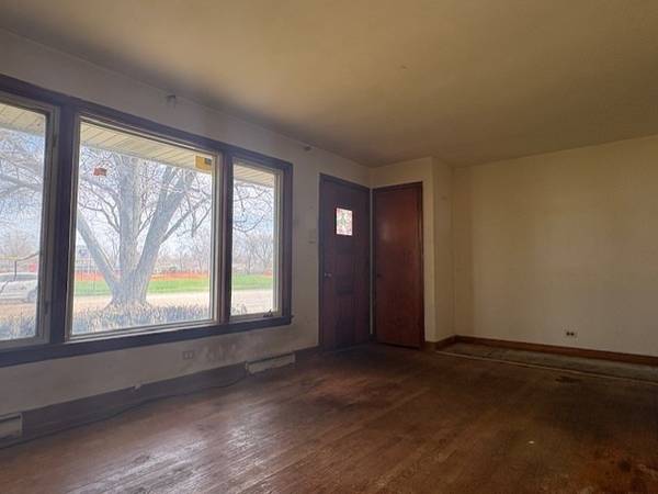 10706 Oak AVE, Chicago Ridge, IL 60415