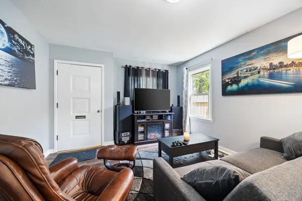 1706 North AVE, Waukegan, IL 60085