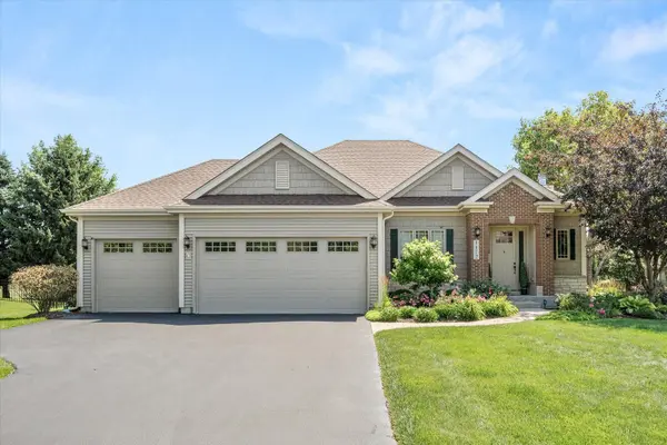 1172 Lakin AVE, Elburn, IL 60119