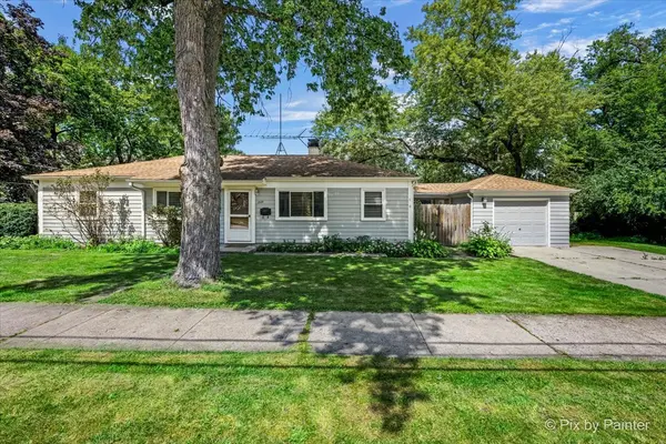 805 Dawes AVE, Wheaton, IL 60189