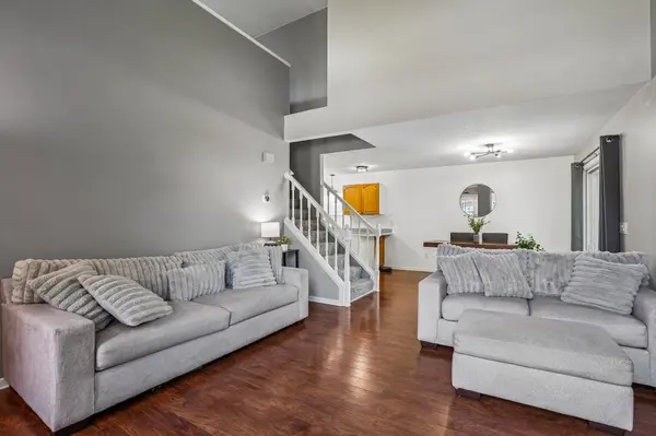 9945 Russell AVE N #6, Brooklyn Park, MN 55444