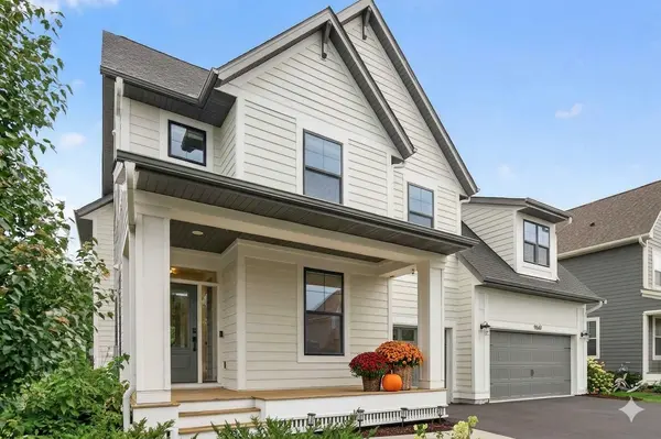 9960 Arrowwood TRL, Woodbury, MN 55129