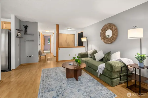 303 Kenyon ST NW #2A, Olympia, WA 98502