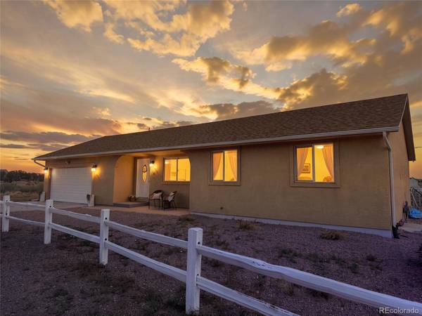 1218 E Onizuka LN, Pueblo West, CO 81007
