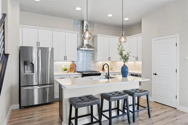 1562 Stablecross DR, Castle Pines, CO 80108