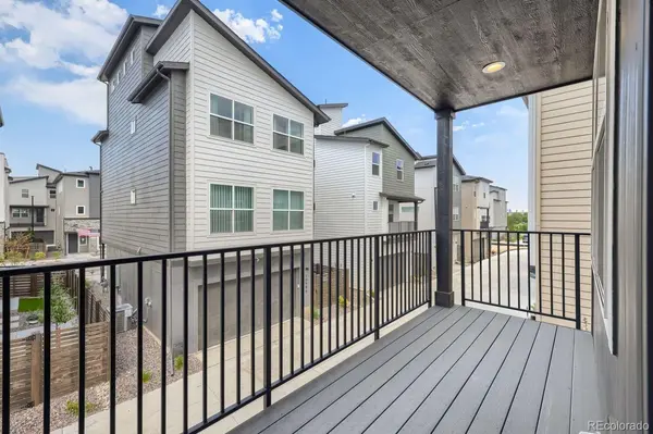 10904 E Hinsdale CIR, Centennial, CO 80112